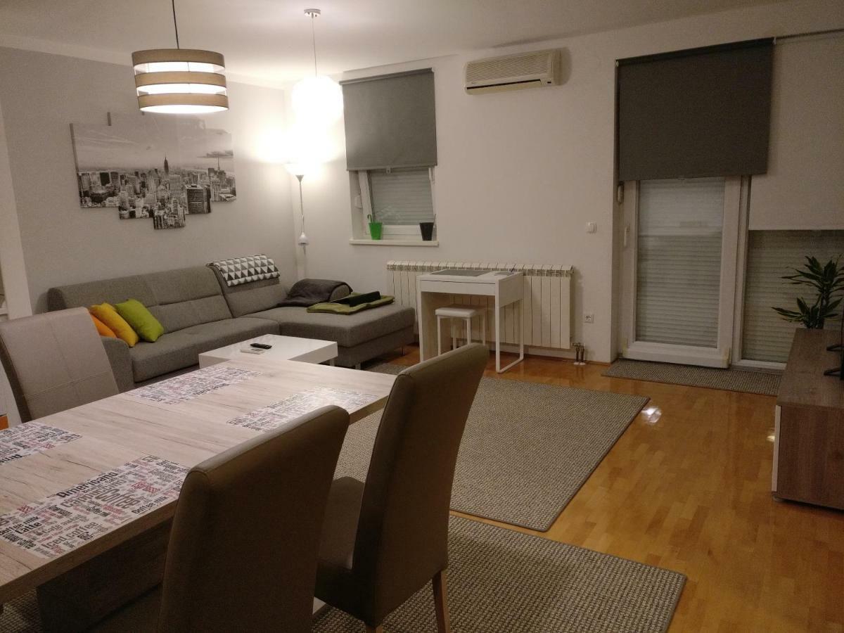 Apartman Luna Near Zagreb Airport Velika Gorica Extérieur photo